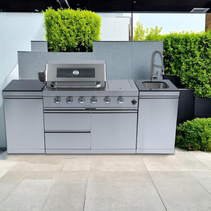 85" 4-Burner Gas Grill Island W/Sink & Granite